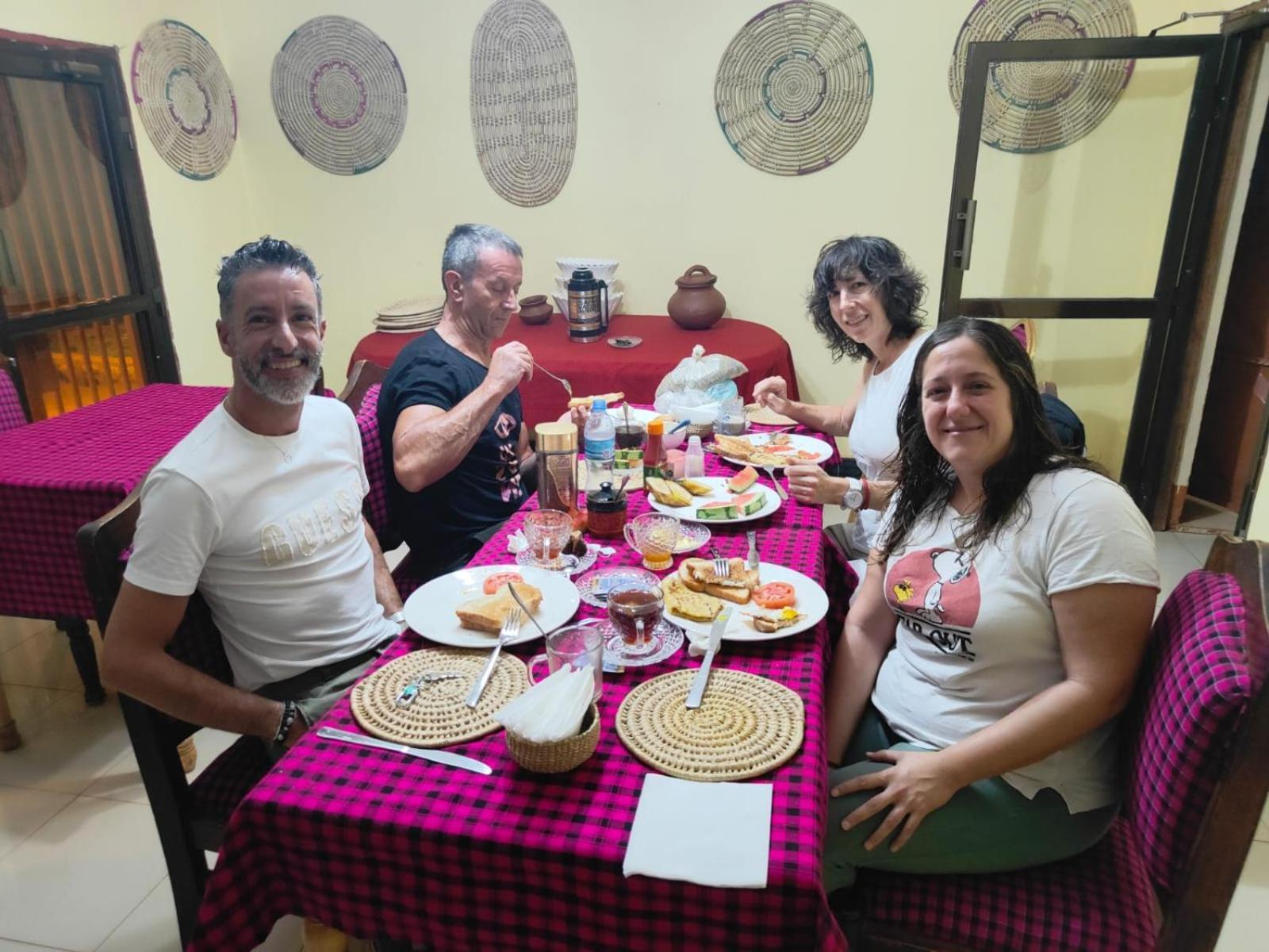 Cajanus Inn Карату Екстериор снимка
