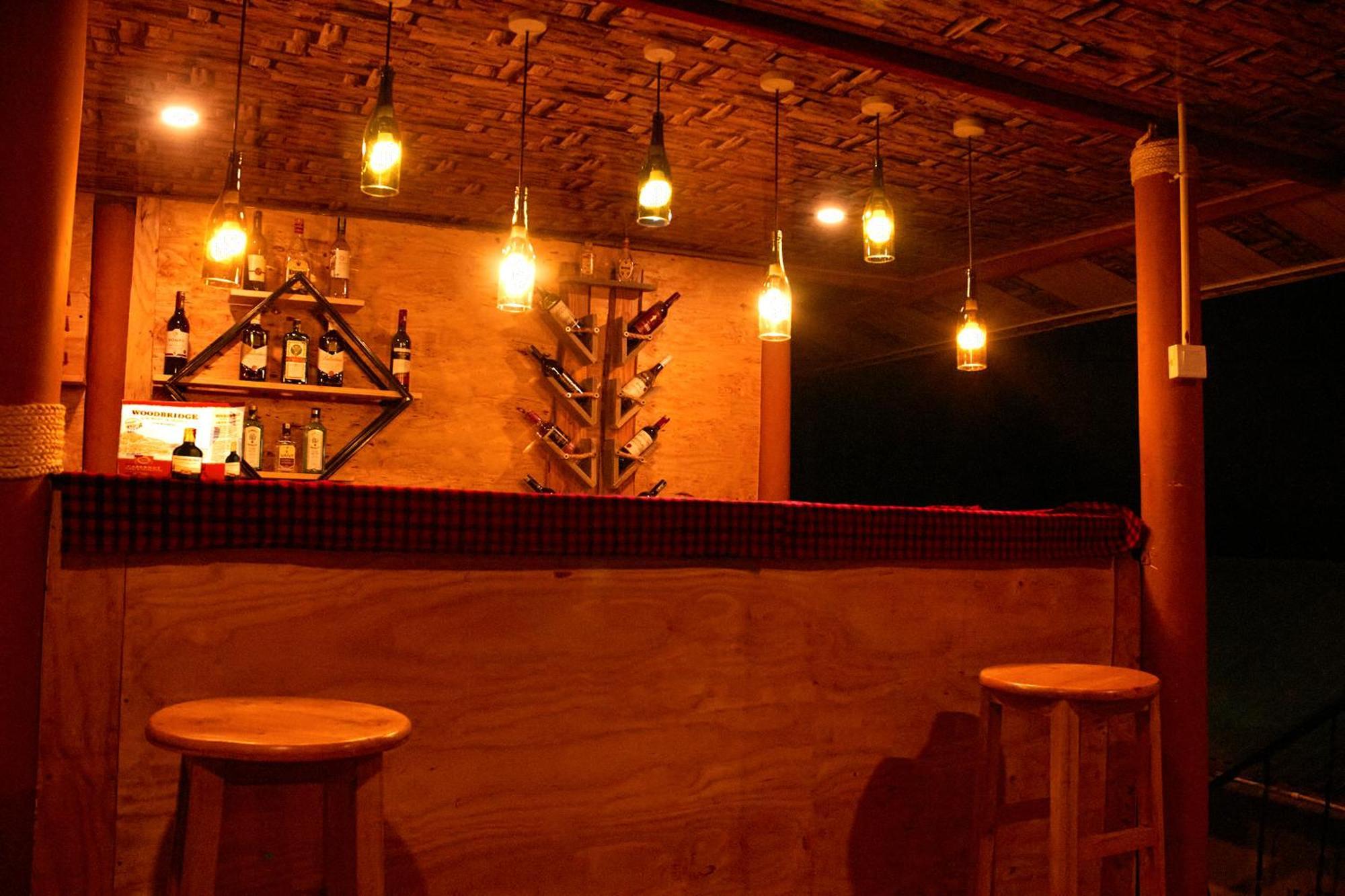Cajanus Inn Карату Екстериор снимка